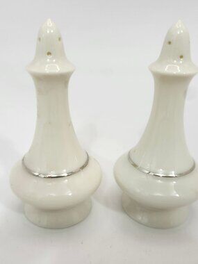 Lenox Montclair Salt & Pepper Shakers